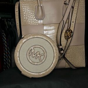 Michael Kors Croc-Embossed Beige and Cream Shoulder Bag Set